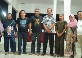 Ketua Kadin Buton LM. Sumarlin dan Direktur PT. Samodra Berkah Indonesia Kunjungi UKM Koholimombono