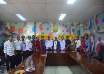 KOMINFO Buton Gelar Dialog Publik: Mendorong Media untuk Pilkada Damai dan Transparan