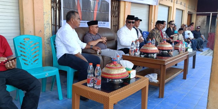 Kampanye Terbatas Paslon no urut 3 H. La Ode Naane dan H. Akalim di Desa Kumbewaha Kecamatan Siotapina Kabupaten Buton.