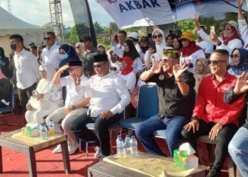 Kampanye Akbar Paslon Nomor Urut 03 Naane & Akalim di Lapangan Pasarwajo