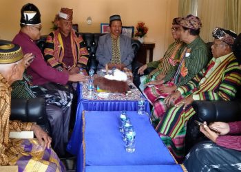 Pelantikan PARABELA OGENA Oleh KESULTANAN BUTON Kepada Alimani,S.Sos,,M.Si