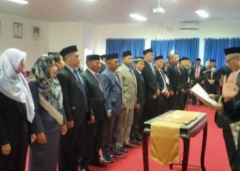 Pelantikan Dan Pengambilan Sumpah Pejabat eselon lll dan lV Serta BPD Antar Waktu