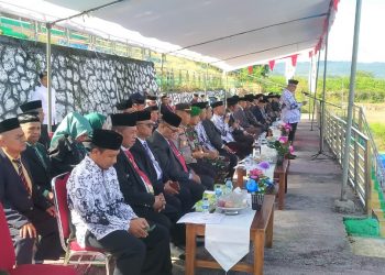 Pemerintah Kabupaten Buton Memperingati HUT PGRI ke-79 dan Hari Guru Nasional Dengan Teman Guru Hebat Indonesia Kuat