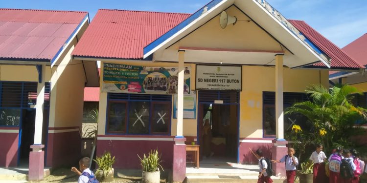 SD Negeri 117 Buton Keluhkan Kekurangan RKB Untuk Sekolah dan Kantor