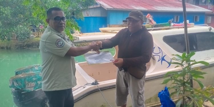 Penyerahan Aset Spit UPTD Puskesmas Lawele ke Bagian Aset Dinas Kesehatan Kabupaten Buton
