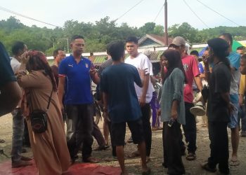 Pedagang Pasar dan Pedagang Kaki Lima di Pasar Kaloko Berseteru, Hampir Terjadi Adu Jotos