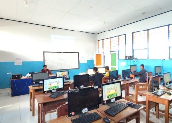 Kolaborasi PKBM Tolandojaya dan SMPN 8 Buton, Gladi UPK Jadi Wadah Penguatan Mental dan Disiplin Peserta Didik