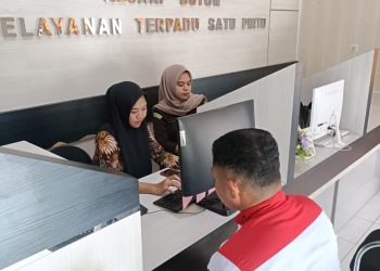 Ketua DPC dan Korcam LAKI Siotapina Kunjungi Kejari Buton, Pertanyakan Kasus BUMDes Manuru