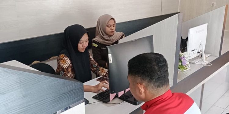 Ketua DPC dan Korcam LAKI Siotapina Kunjungi Kejari Buton, Pertanyakan Kasus BUMDes Manuru