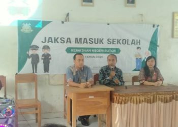 JAKSA MASUK SEKOLAH DI SMPN 29 BUTON: 50 PELAJAR ANTUSIAS KENALI LEBIH DEKAT PERAN KEJAKSAAN