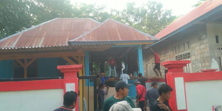 Rehabilitasi Posyandu Desa Koholimombono Resmi Dimulai