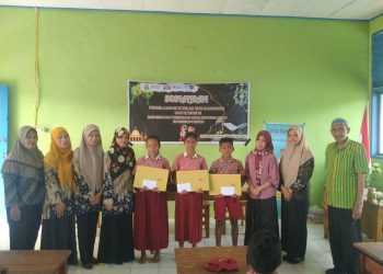 SDN 94 Buton Gelar Pembagian SKL Siswa Kelas VI, Momentum Haru dan Penuh Semangat