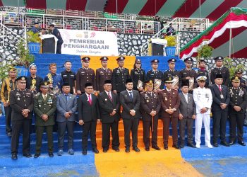 Polres Buton Peringati HUT Bhayangkara ke-79, Kapolres Bacakan Amanat Kapolda: Jadilah Solusi dan Pengayom Masyarakat