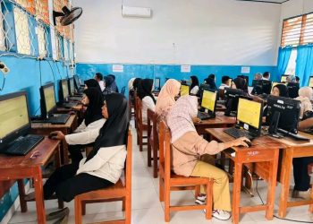 Uji Kompetensi Kenaikan Jabatan (UKKJ) Guru Kabupaten Buton 2025 Resmi Digelar di SMPN 8 Buton